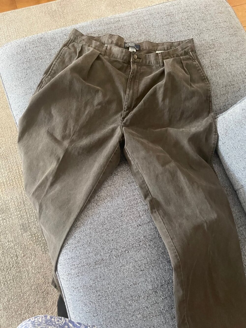 Polo Ralph Lauren Men’s Gray Chino Pants 38W x32 Classic Fit Straight Pleated